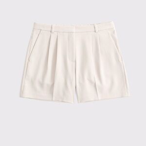 A&F Sloane Low Rise Tailored Short